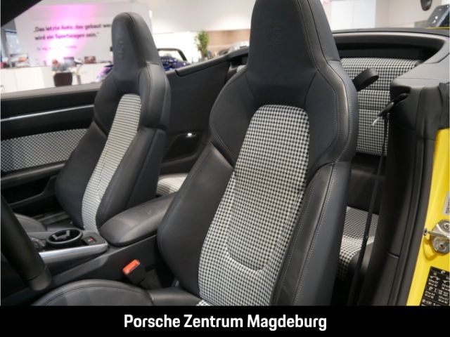 Porsche 992 2023
