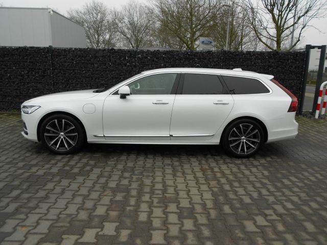 Volvo V90 2021