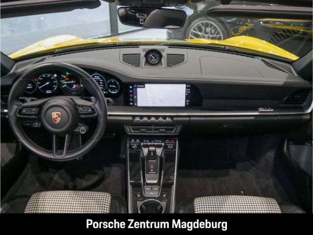 Porsche 992 2023