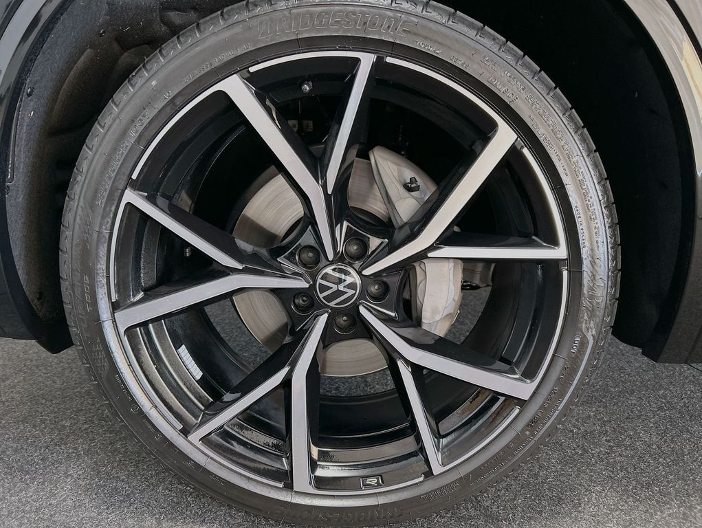 Volkswagen Touareg 2025