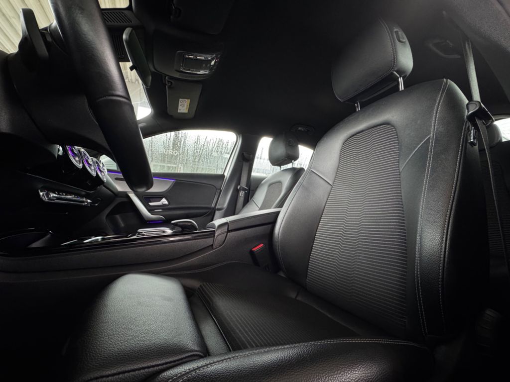 Mercedes-Benz A 180 2021