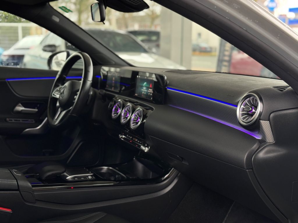 Mercedes-Benz A 180 2021