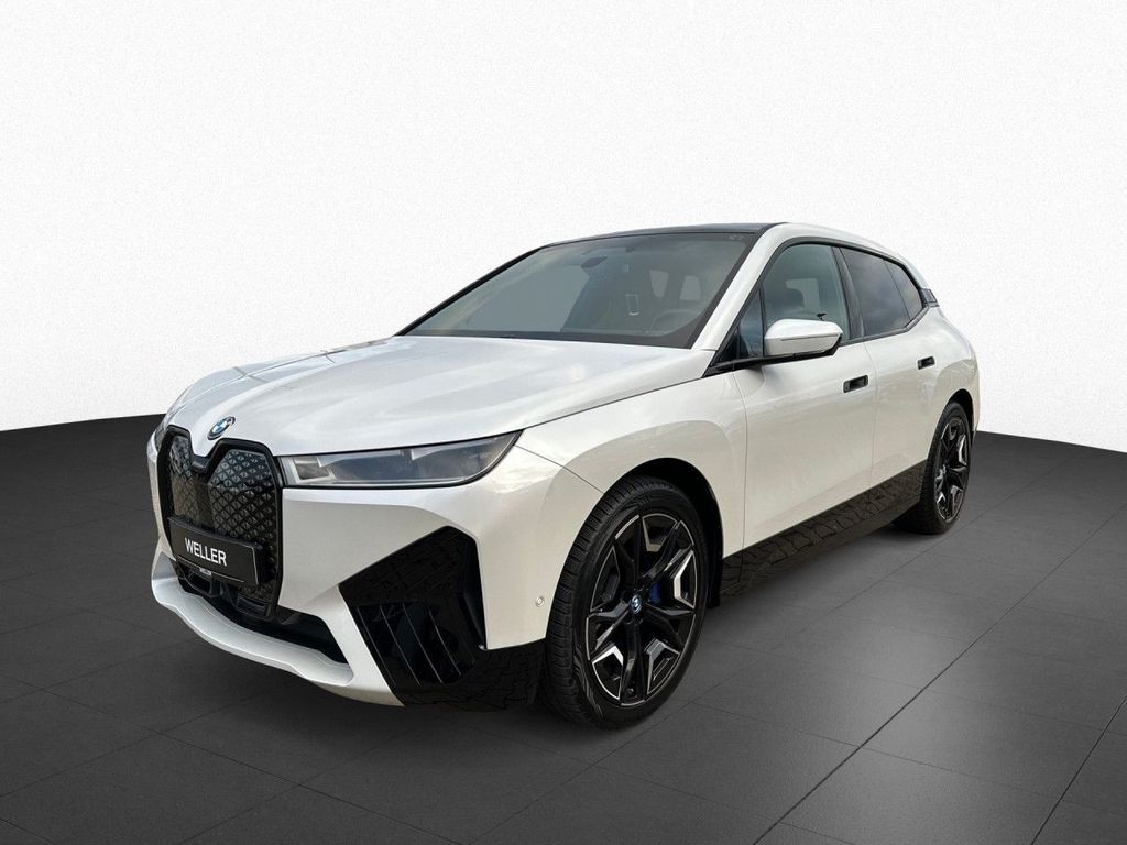 BMW iX 2023