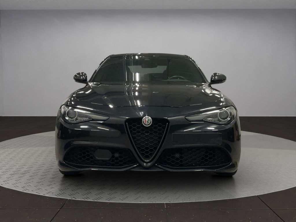 Alfa Romeo Giulia 2021