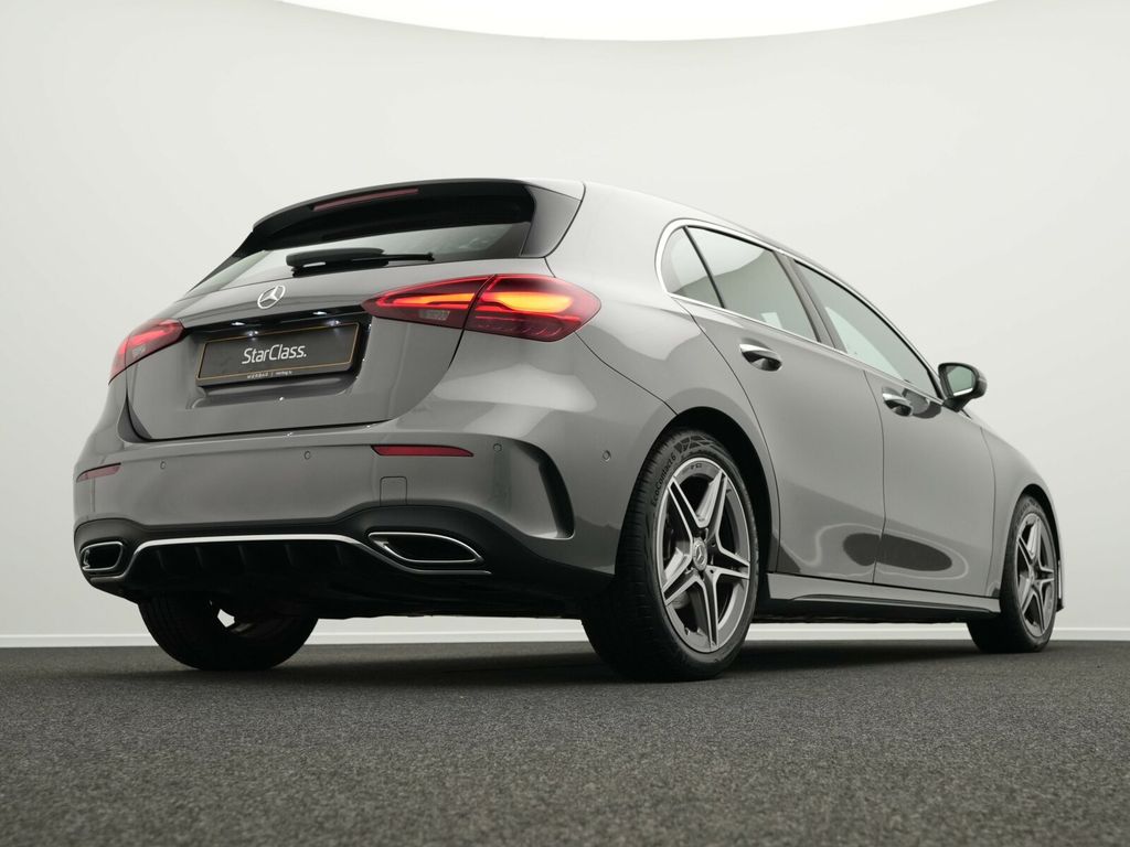 Mercedes-Benz A 200 2025