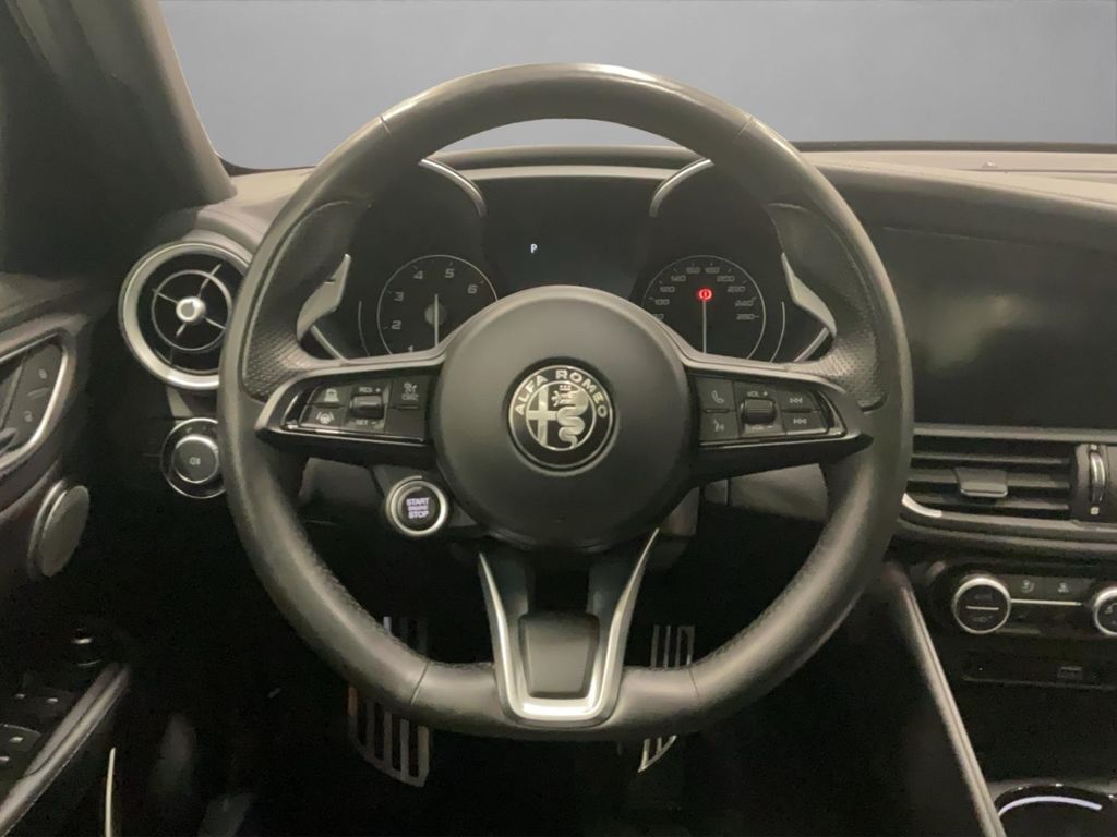 Alfa Romeo Giulia 2021