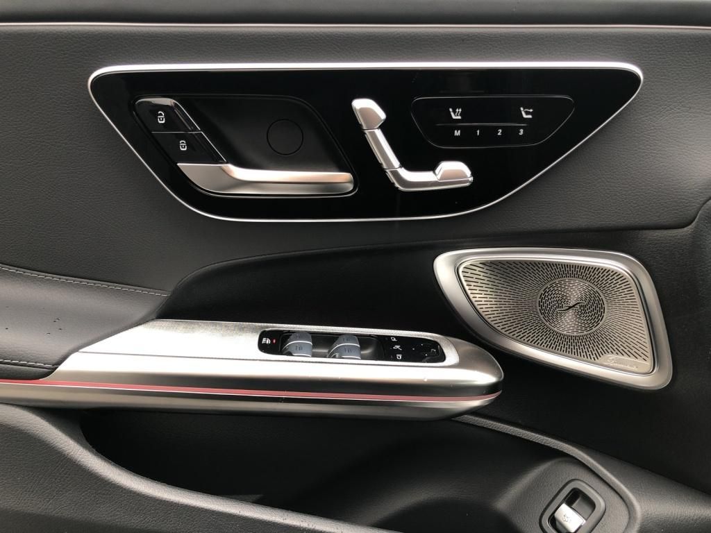 Mercedes-Benz CLE 300 2025