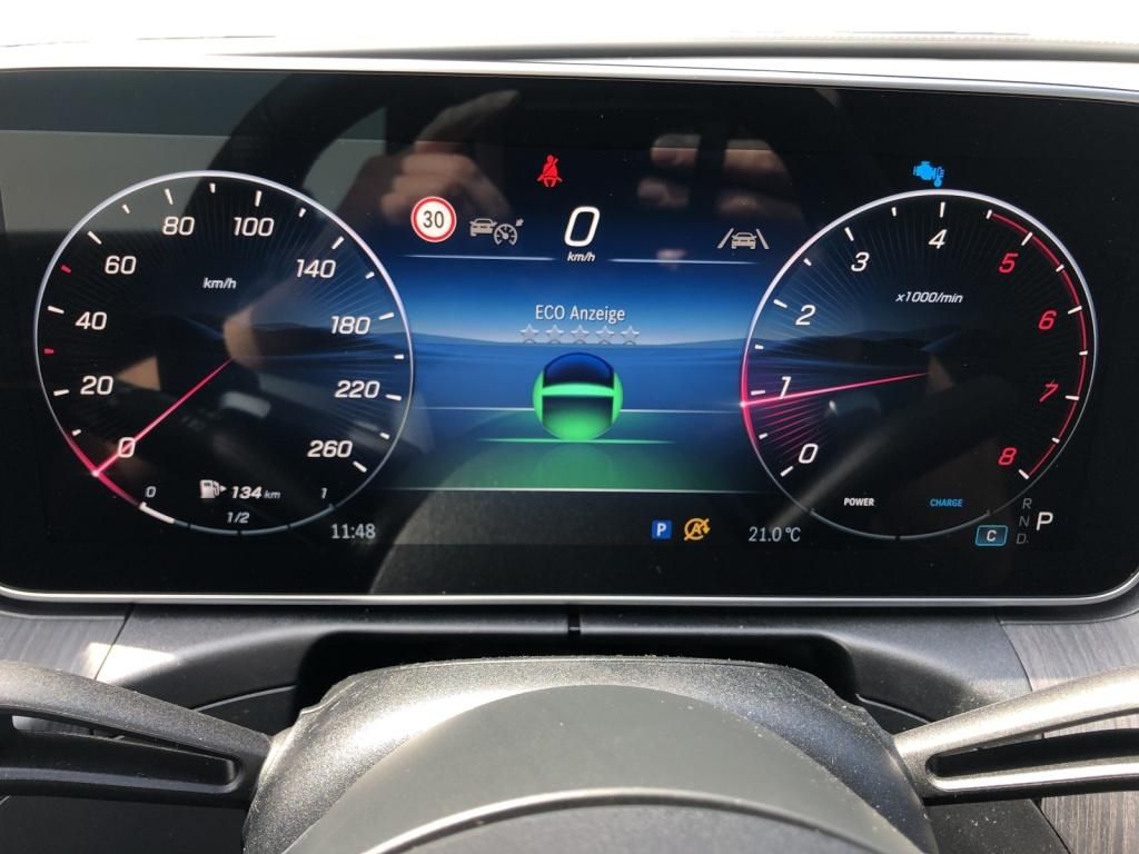 Mercedes-Benz CLE 180 2025