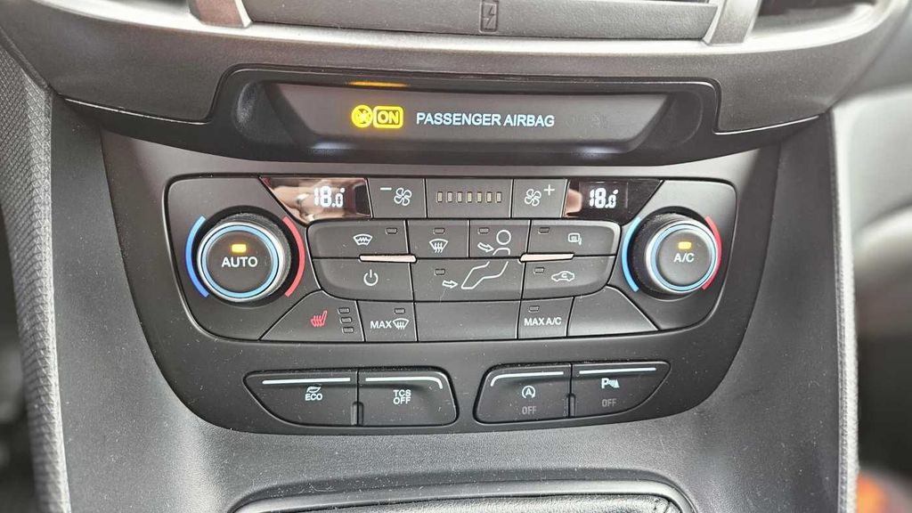 Ford Transit Connect 2023