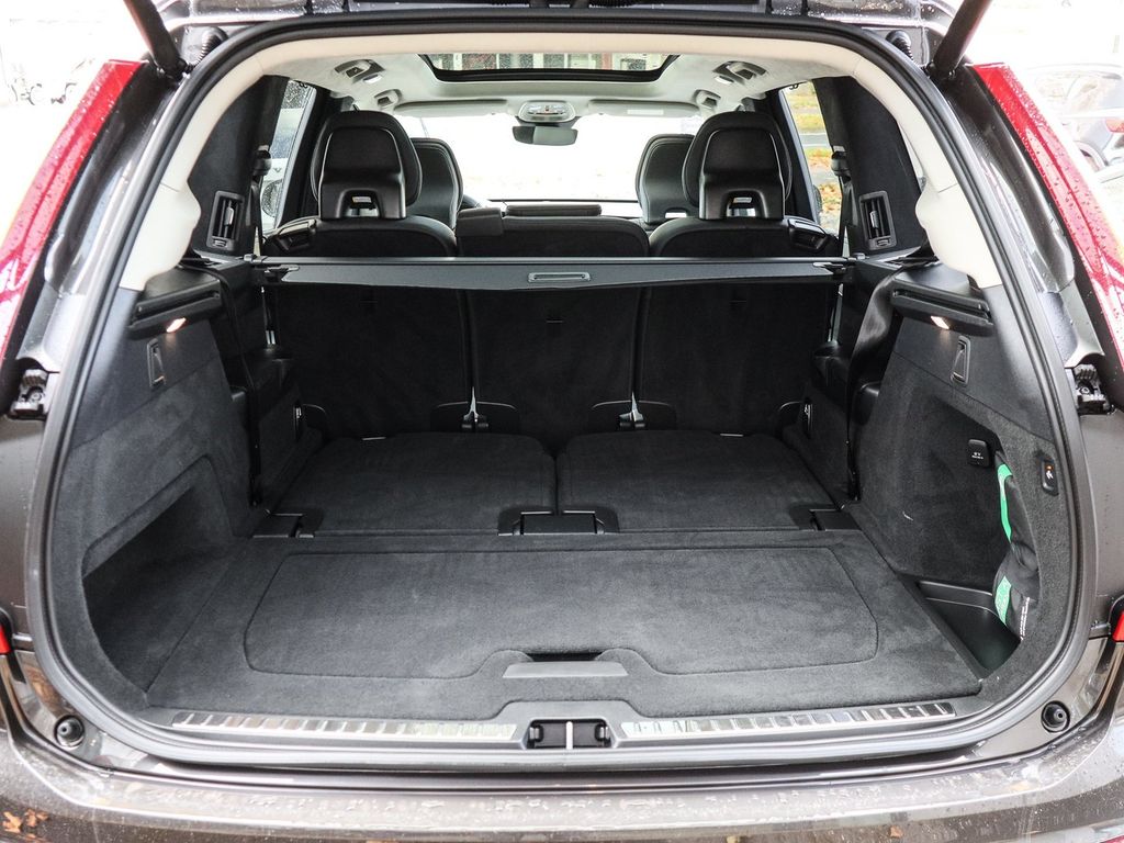 Volvo XC90 2024