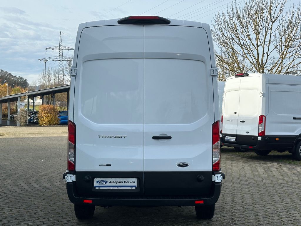 Ford Transit 2024