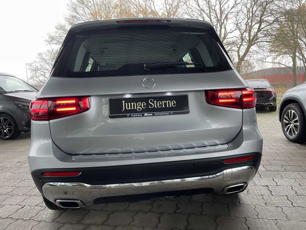 Mercedes-Benz GLB 180 2025