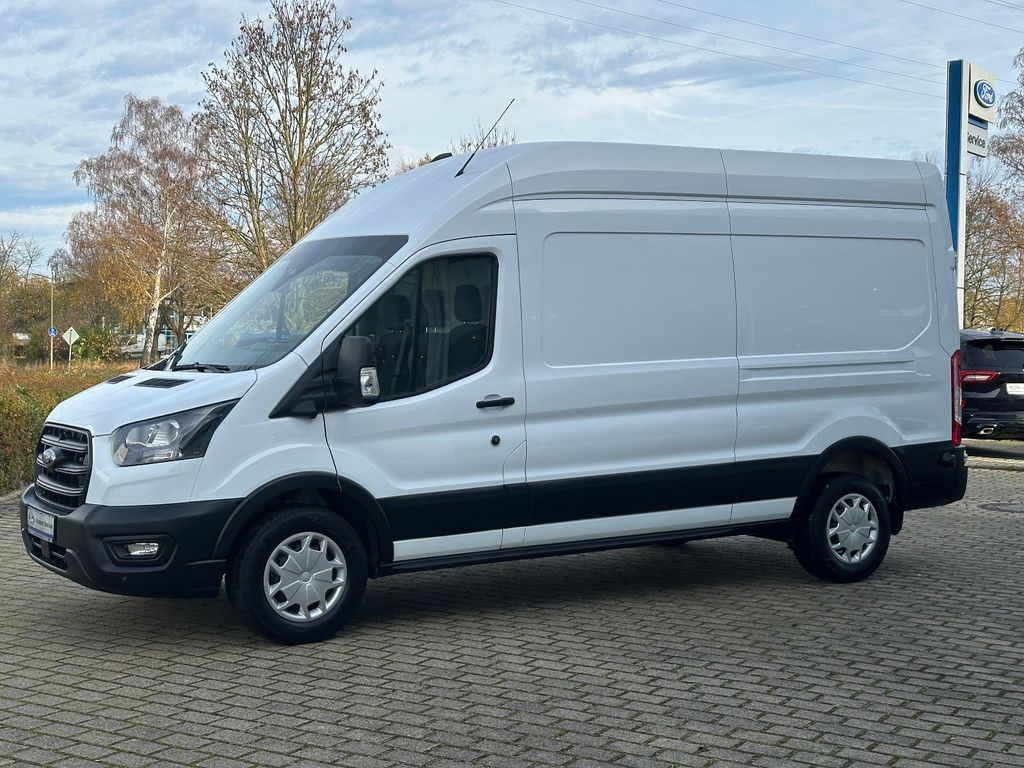Ford Transit 2024