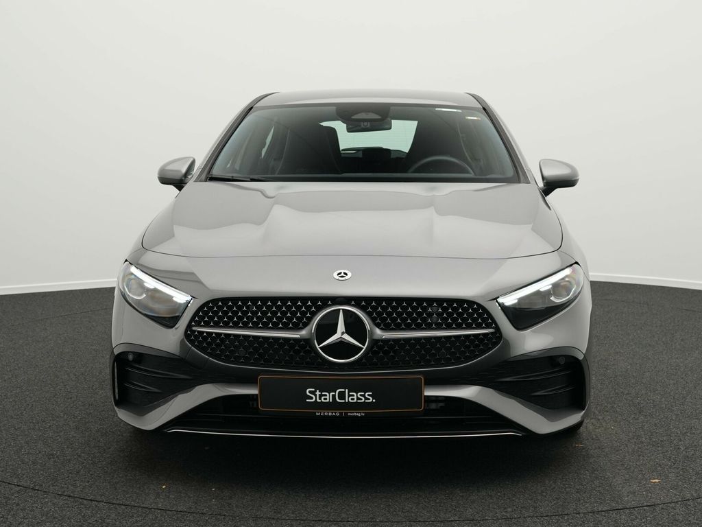 Mercedes-Benz A 200 2025