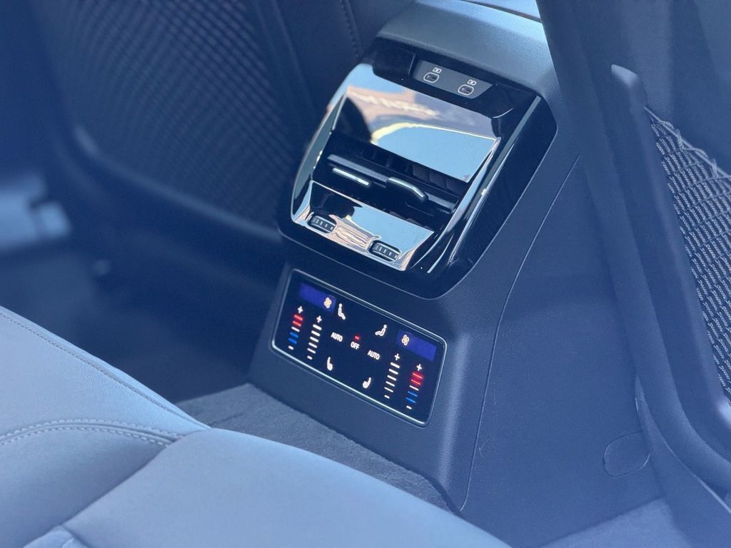 Audi A6 2025