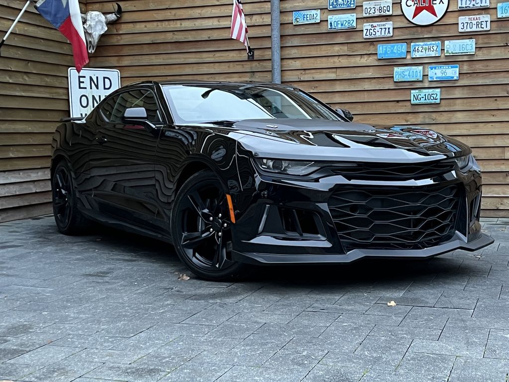 Chevrolet Camaro 2023