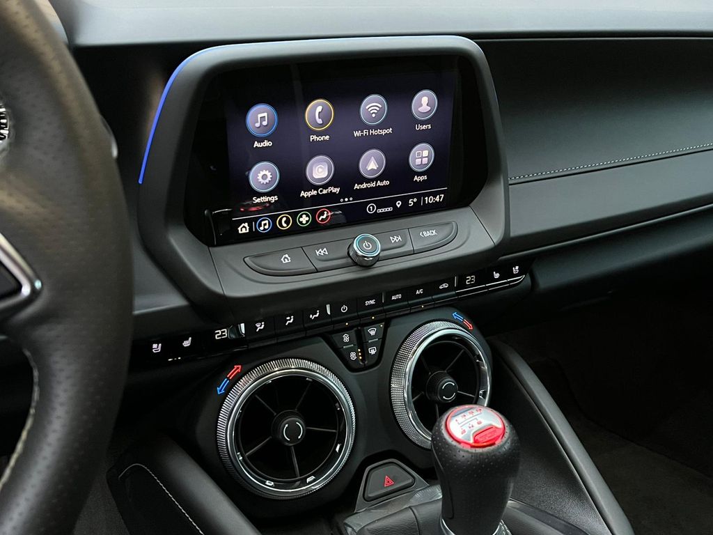 Chevrolet Camaro 2023