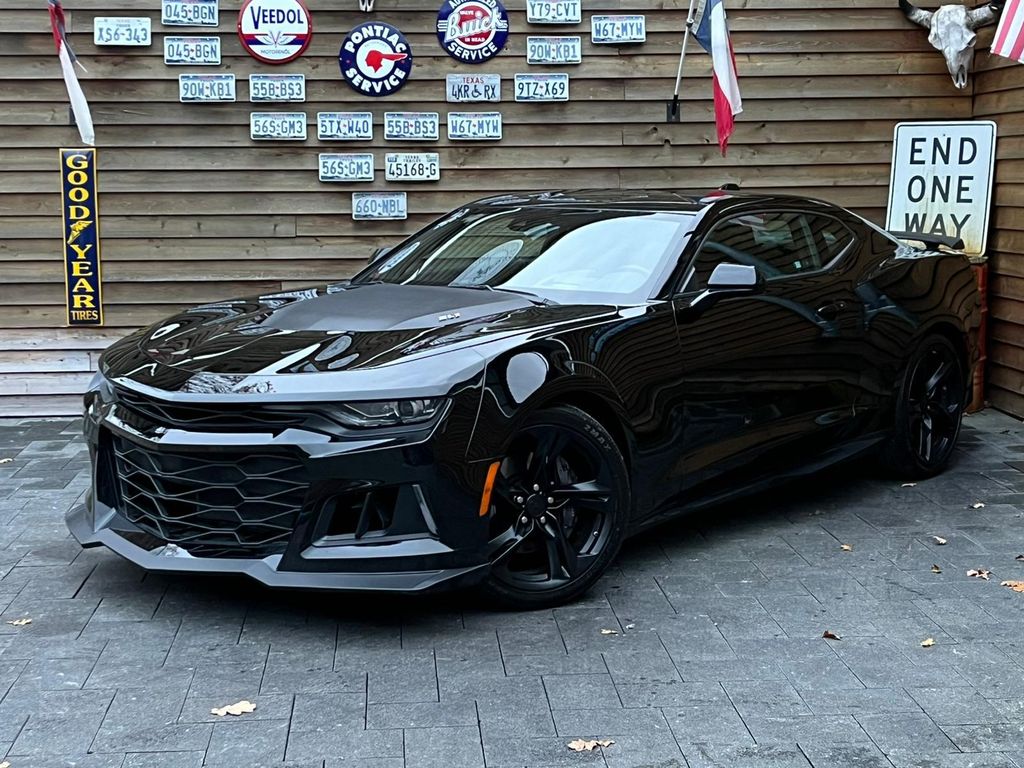 Chevrolet Camaro 2023