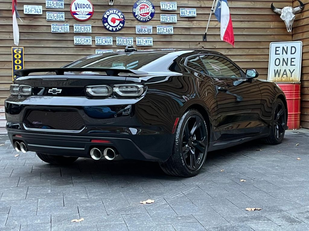 Chevrolet Camaro 2023
