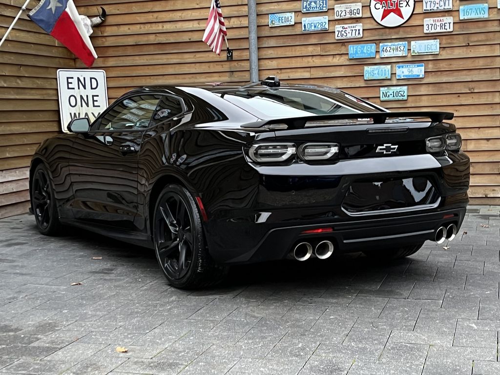 Chevrolet Camaro 2023