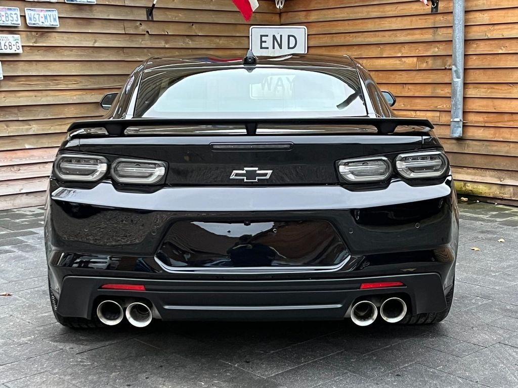 Chevrolet Camaro 2023