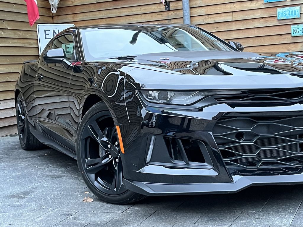 Chevrolet Camaro 2023
