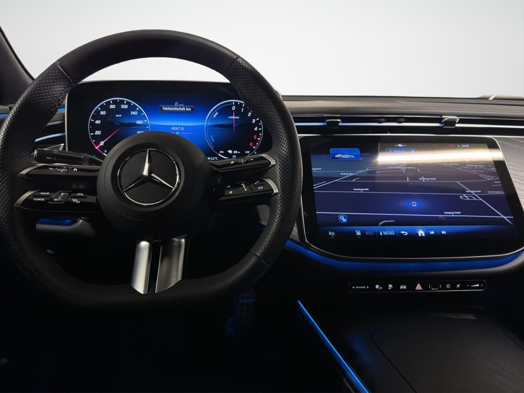 Mercedes-Benz E 300 2025