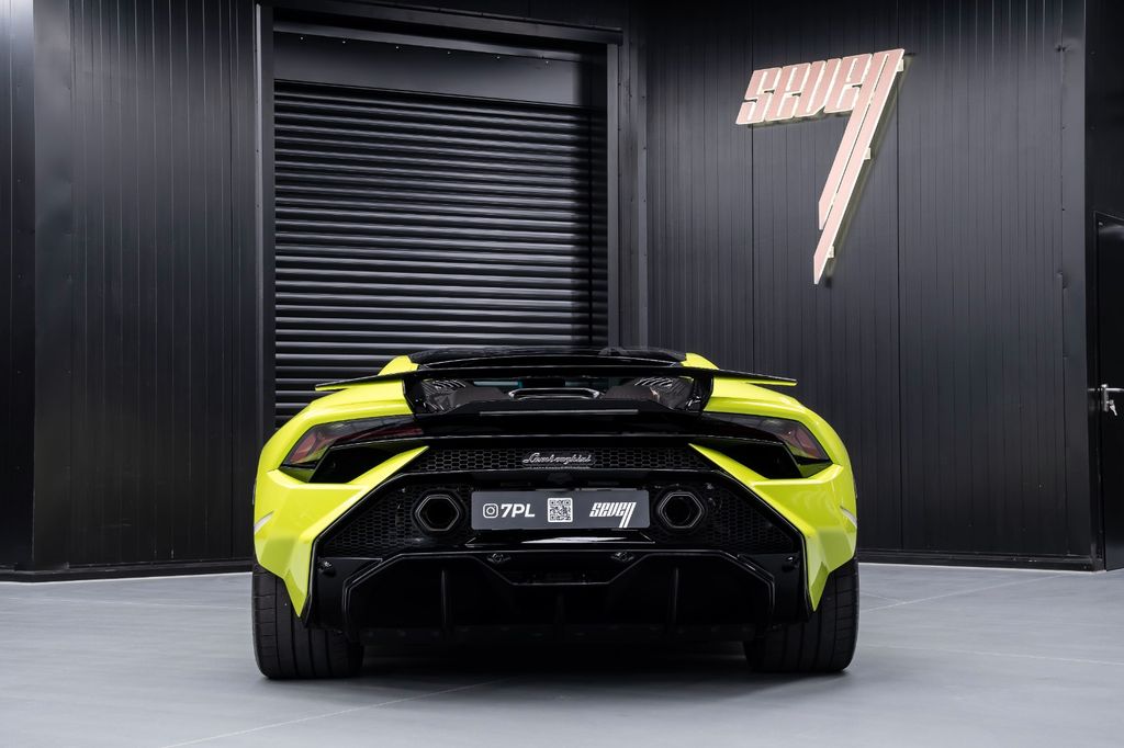 Lamborghini Huracán 2023