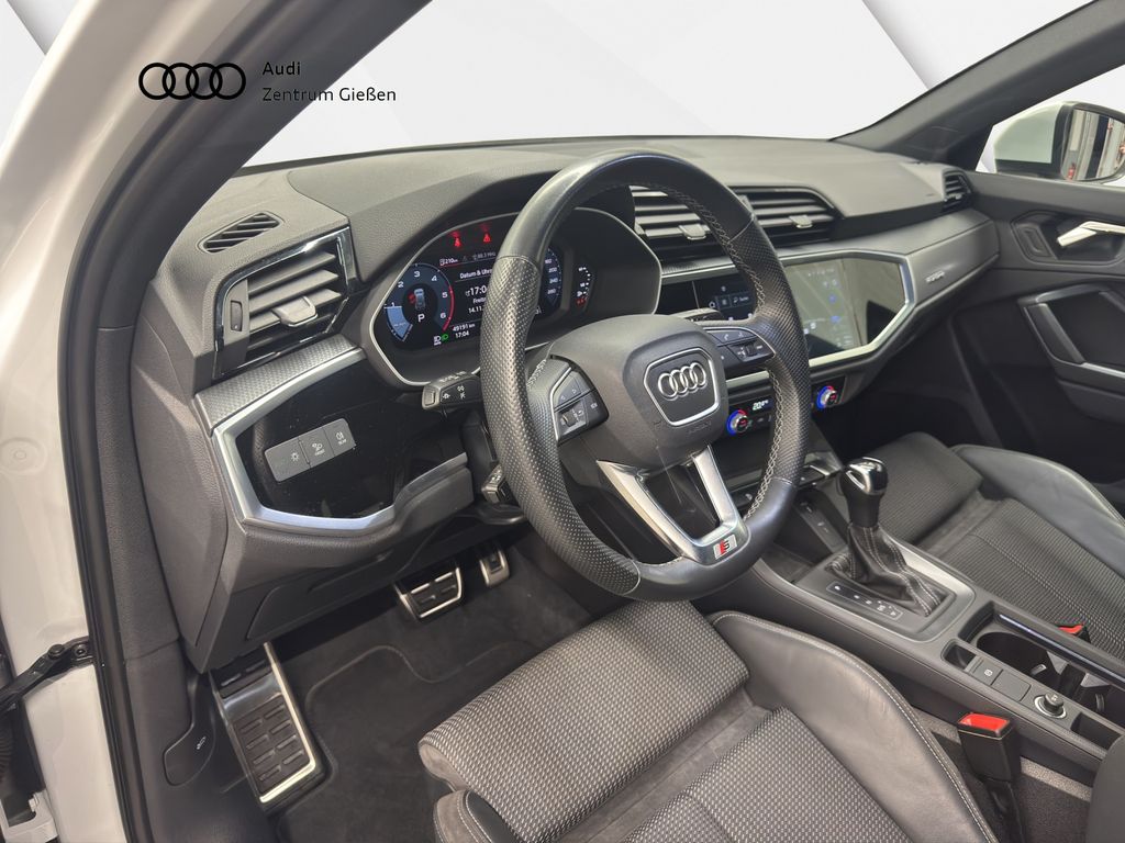 Audi Q3 2022