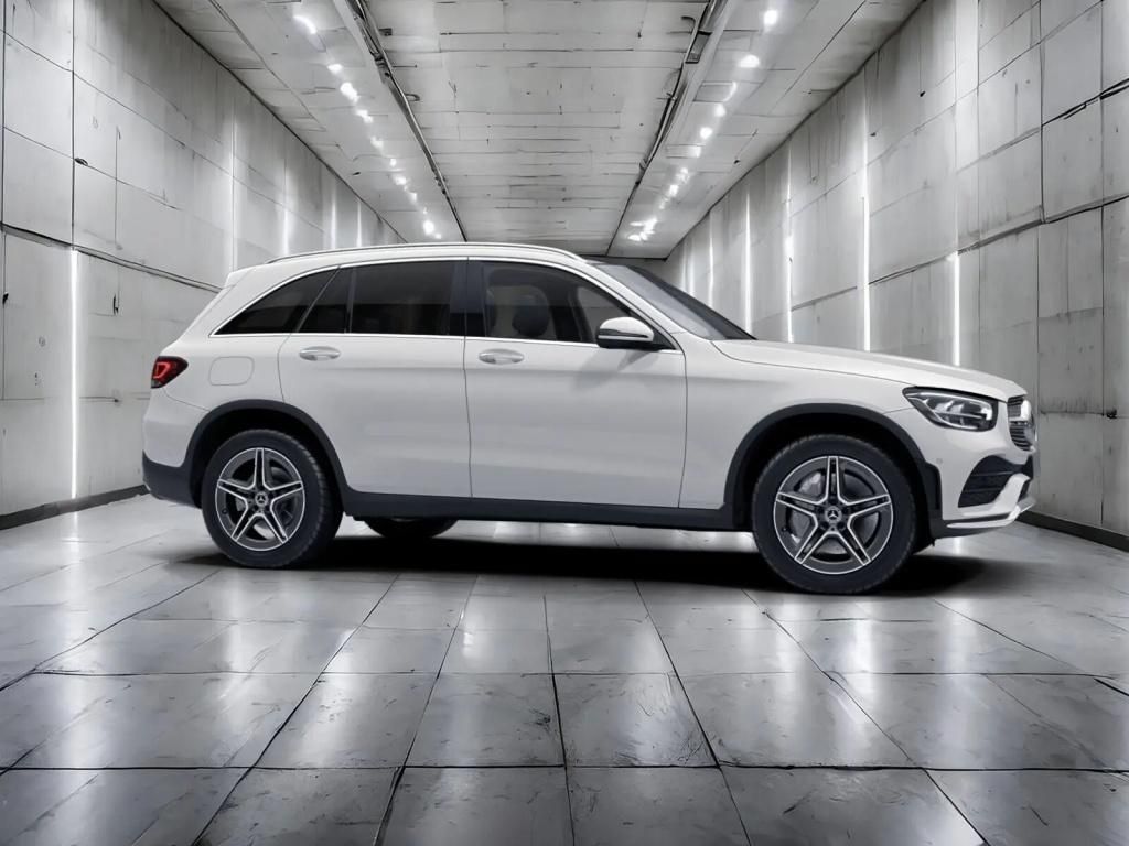 Mercedes-Benz GLC 300 2021
