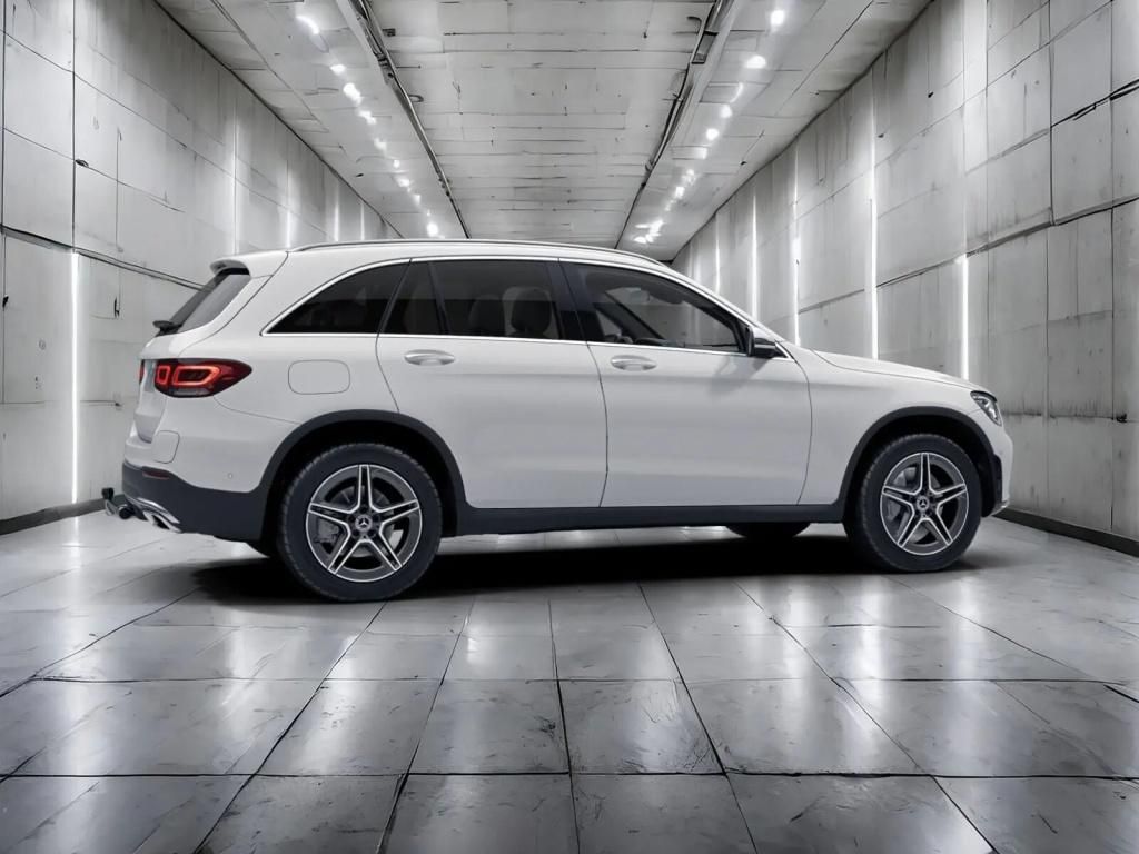 Mercedes-Benz GLC 300 2021