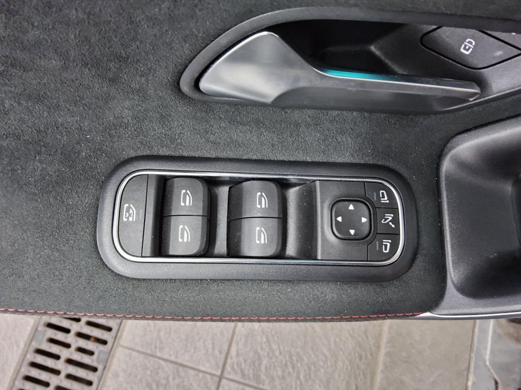 Mercedes-Benz A 220 2021