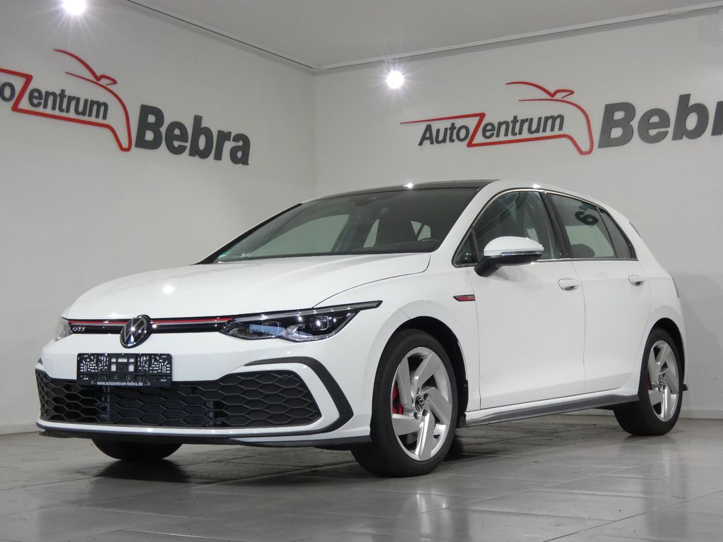 Volkswagen Golf 2024