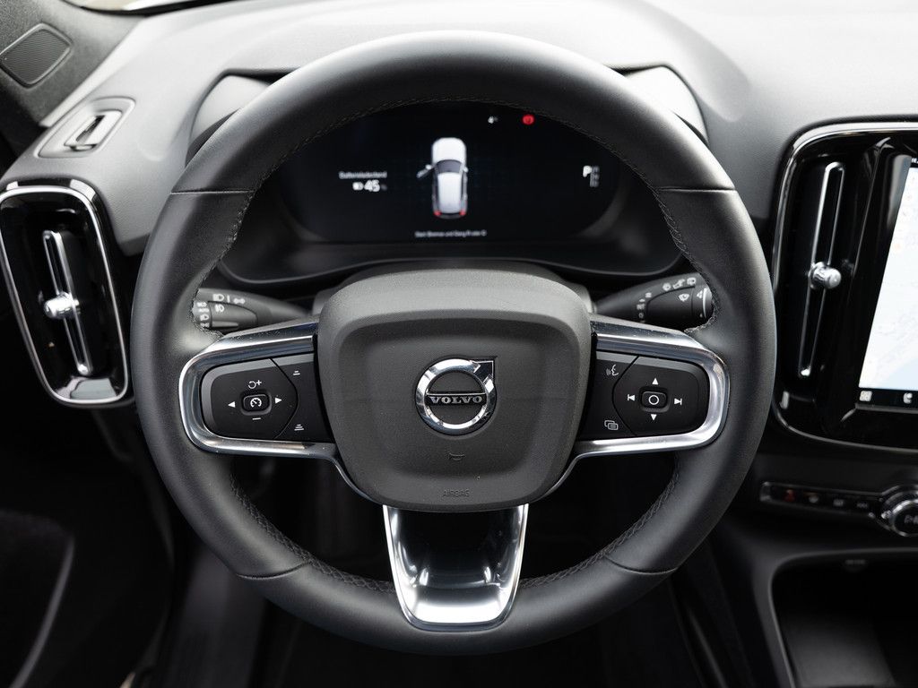 Volvo XC40 2022