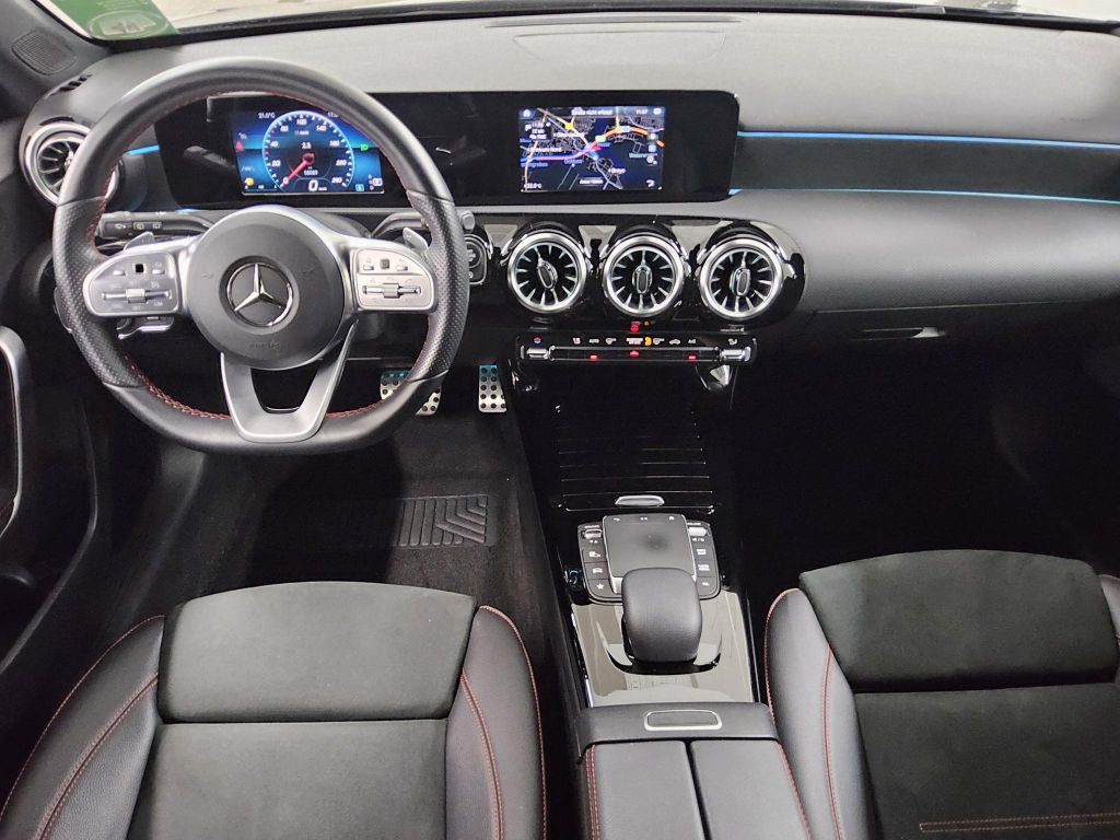 Mercedes-Benz A 220 2021