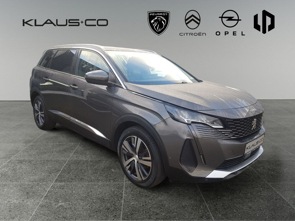 Peugeot 5008 2021
