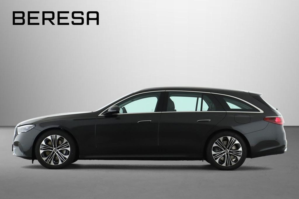 Mercedes-Benz E 300 2025