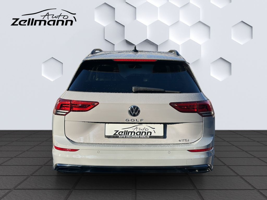 Volkswagen Golf 2024