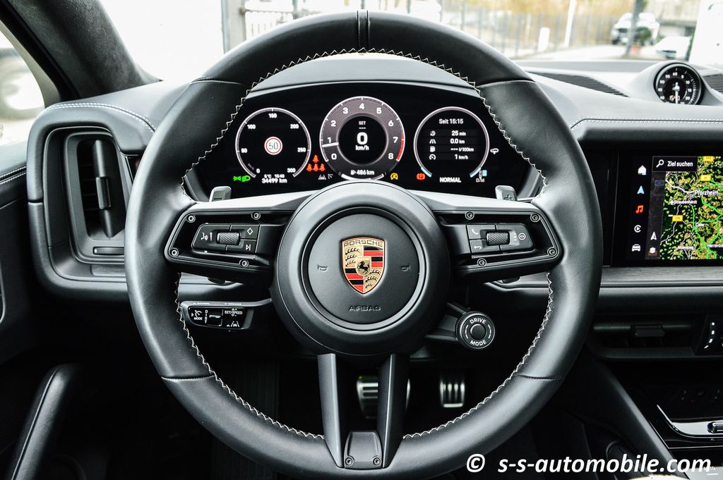 Porsche Cayenne 2024