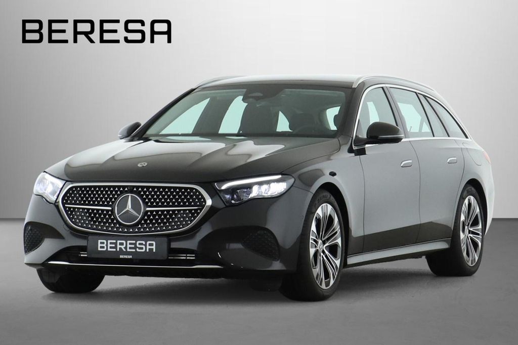 Mercedes-Benz E 300 2025