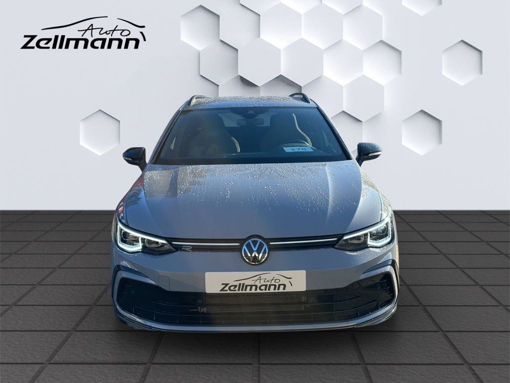 Volkswagen Golf 2024