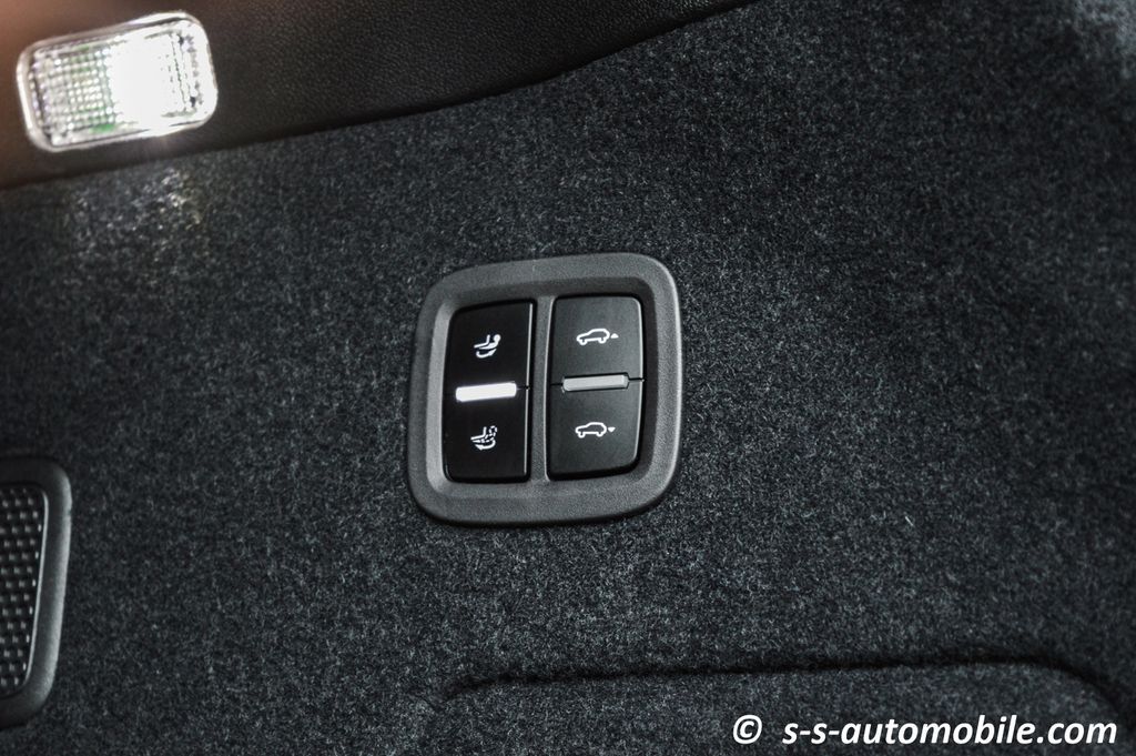 Porsche Cayenne 2024