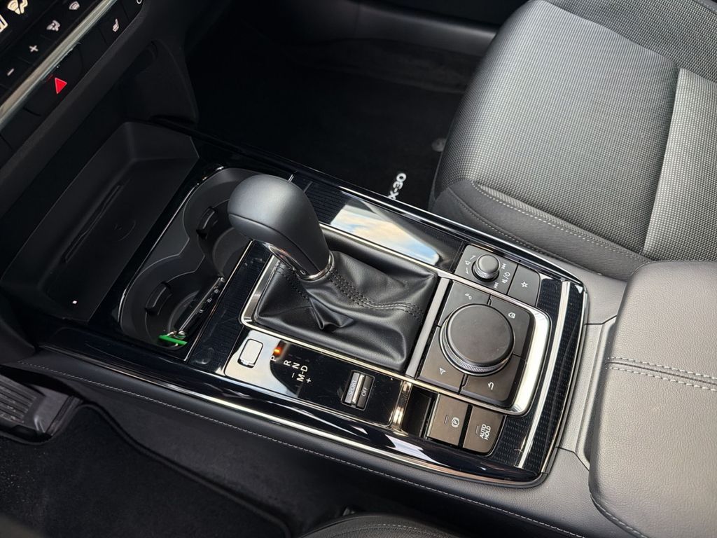 Mazda CX-30 2025
