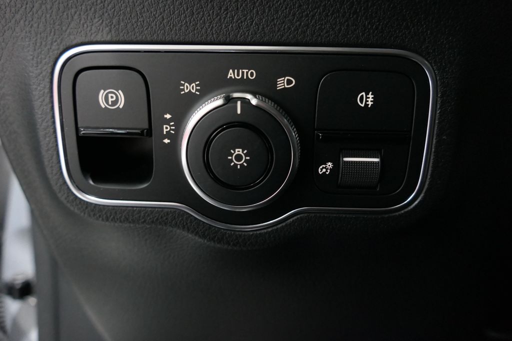 Mercedes-Benz B 250 2021