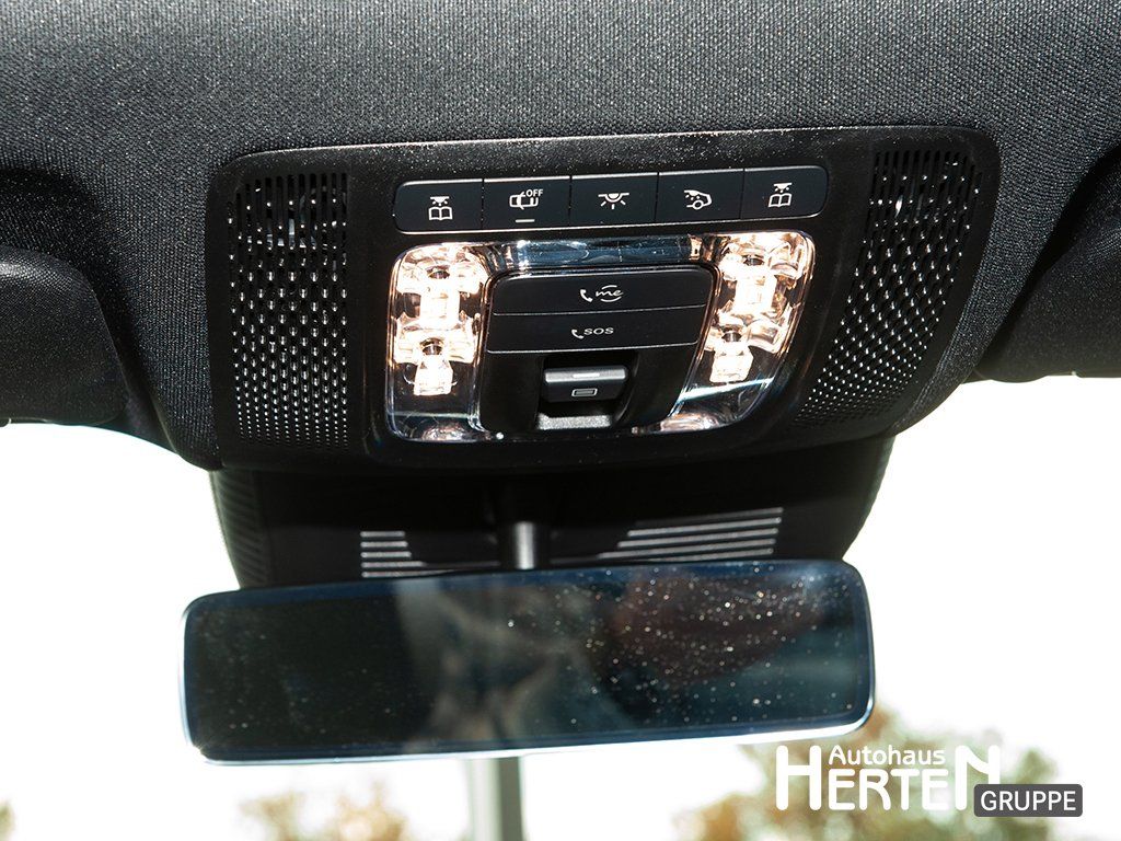 Mercedes-Benz B 200 2025