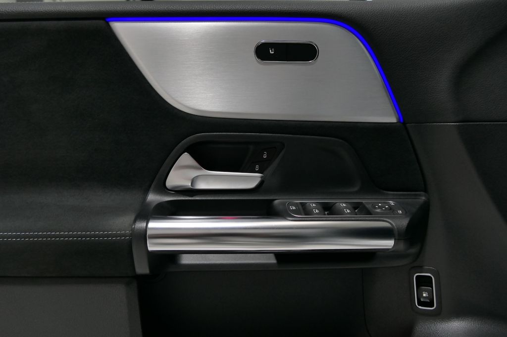 Mercedes-Benz B 250 2021