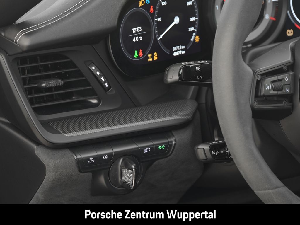 Porsche 992 2022