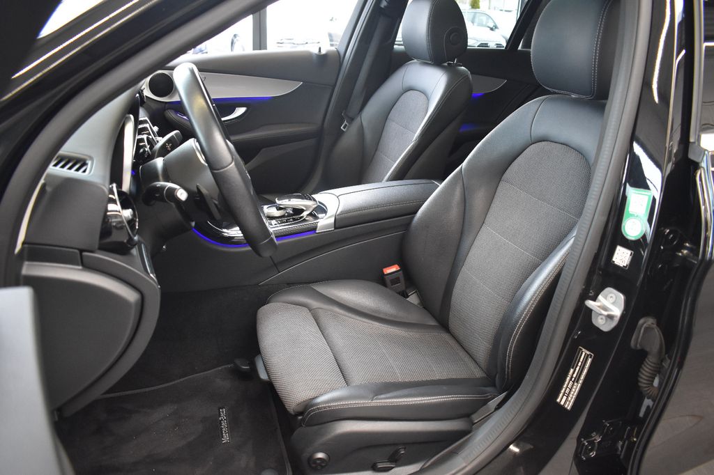 Mercedes-Benz C 300 2020