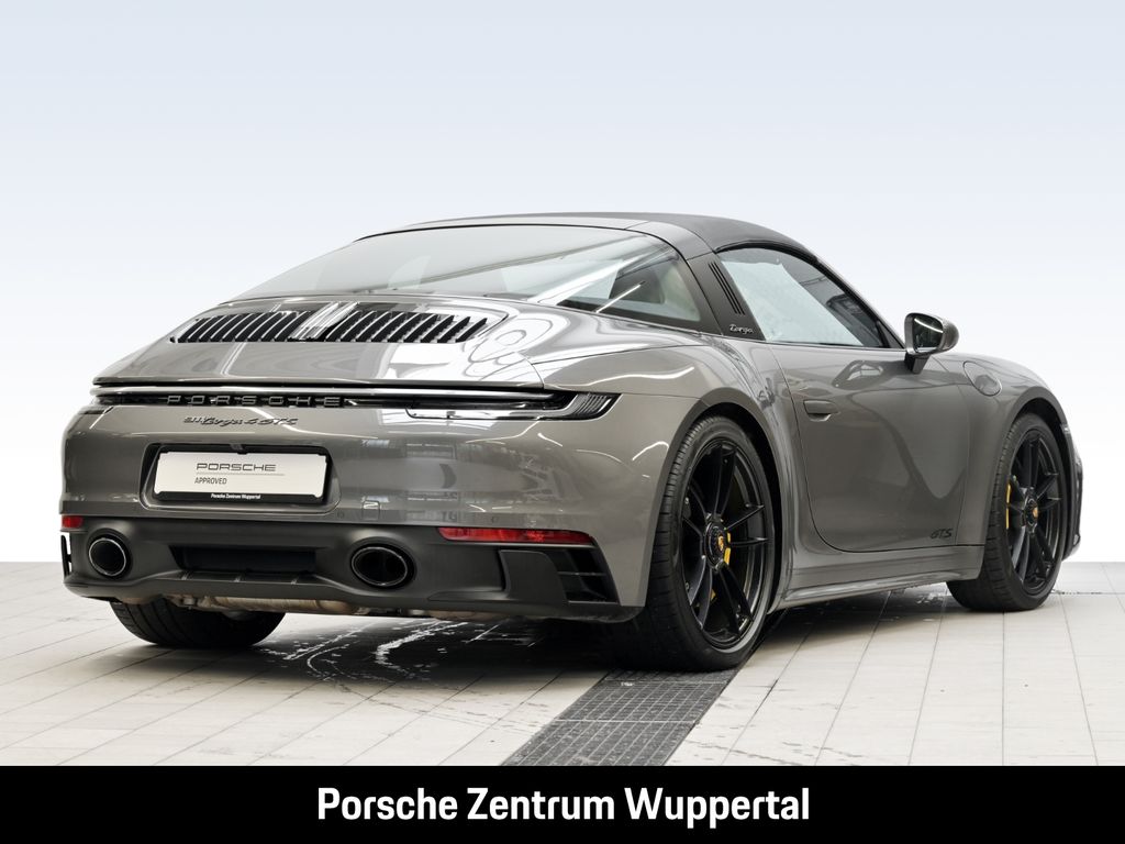 Porsche 992 2022
