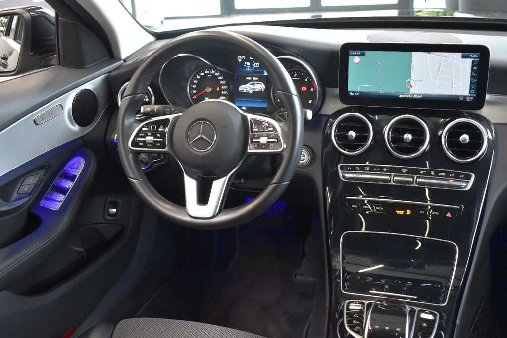 Mercedes-Benz C 300 2020